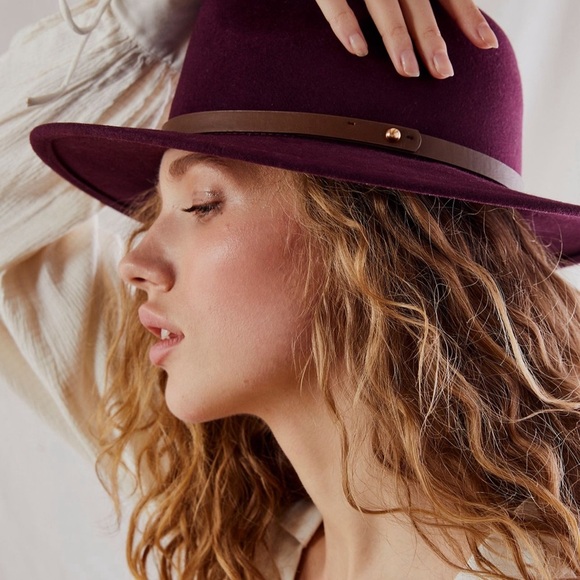 Free People Accessories - Free People Wythe Leather Band Felt Hat NWT “purple”